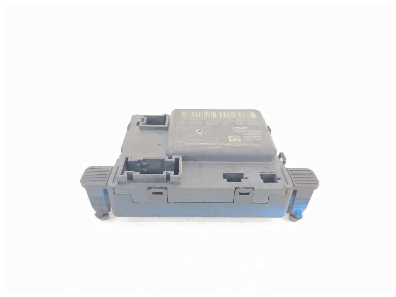 Recambio de modulo confort para volkswagen crafter combi (2e) combi 30 referencia OEM IAM A9068203526  