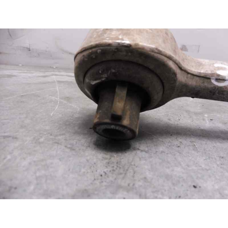 Recambio de brazo suspension inferior delantero derecho para bmw serie 1 berlina (e81/e87) 120d referencia OEM IAM 31122405860  
