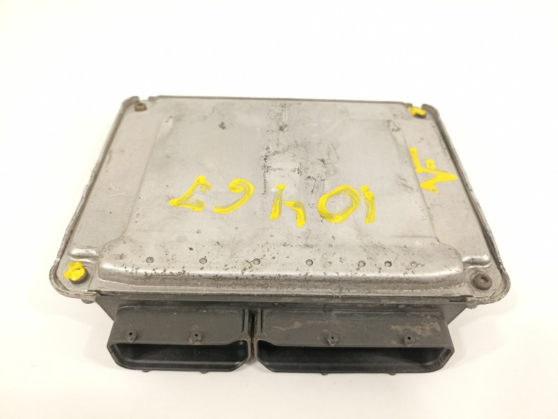 Recambio de centralita motor uce para volkswagen golf iv berlina (1j1) soul referencia OEM IAM 038906019DD  