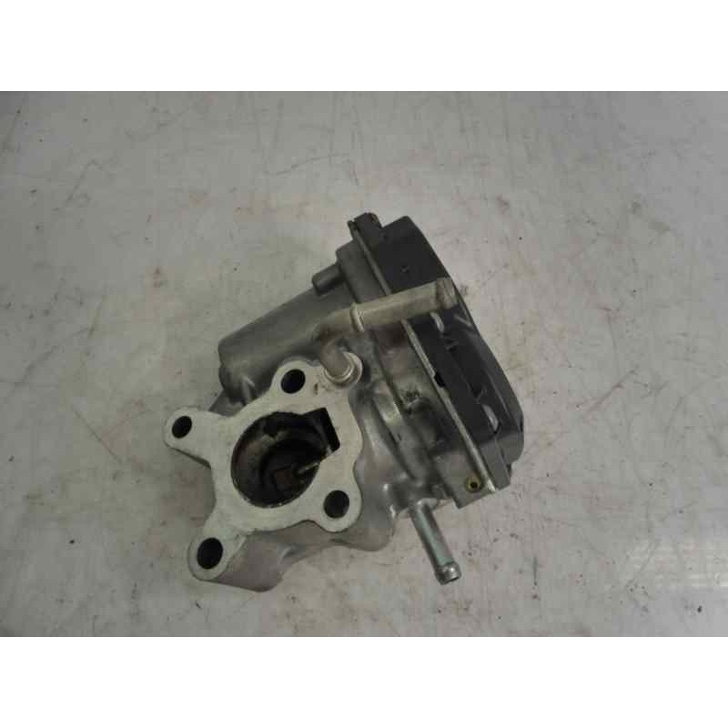 Recambio de valvula egr para toyota yaris active referencia OEM IAM 258003300 VN151000030 