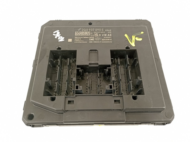 Recambio de modulo electronico para seat arona xperience referencia OEM IAM 2Q0937090E  