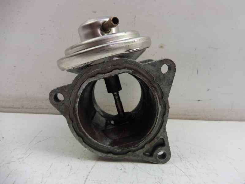 Recambio de valvula egr para seat leon (1p1) reference referencia OEM IAM 038131501AN  