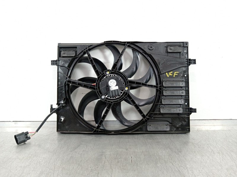 Recambio de electroventilador para seat arona xperience referencia OEM IAM 2Q0121207 2Q0121203 
