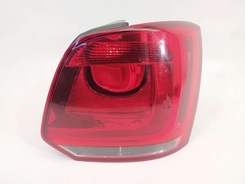 Recambio de piloto trasero derecho para volkswagen polo (6r1) advance referencia OEM IAM 6R0945096A 6R0945096B 