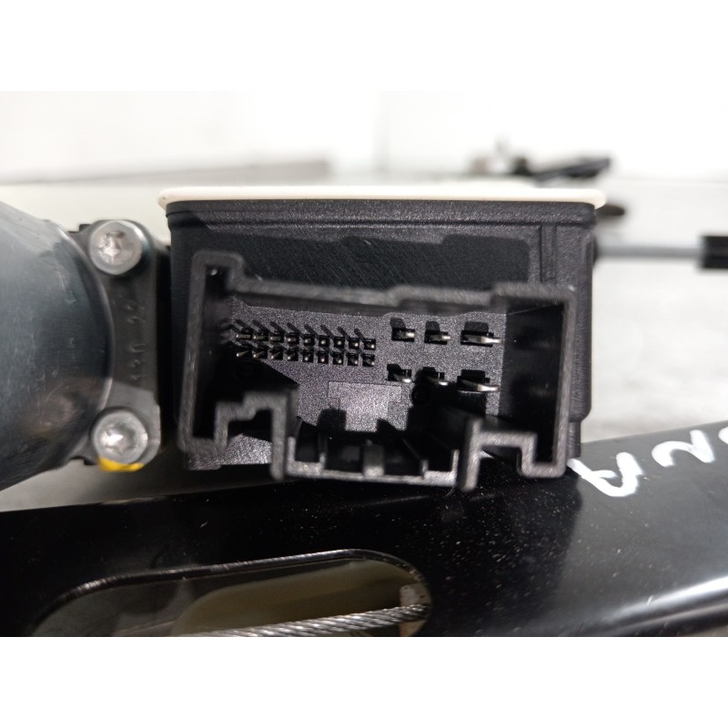 Recambio de elevalunas delantero derecho para seat arona xperience referencia OEM IAM 6F9837462C 2Q1959406E 0130822064