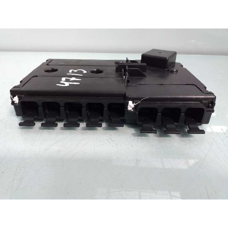 Recambio de caja reles / fusibles para mercedes-benz clase c (w205) familiar c 220 t cdi bluetec (205.204) referencia OEM IAM 20