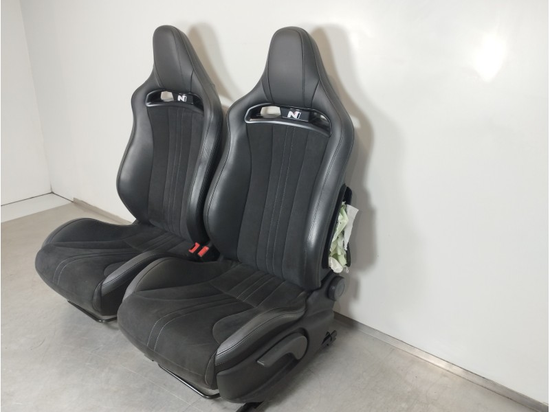 Recambio de juego asientos completo para hyundai i30 (pd) n project c referencia OEM IAM   