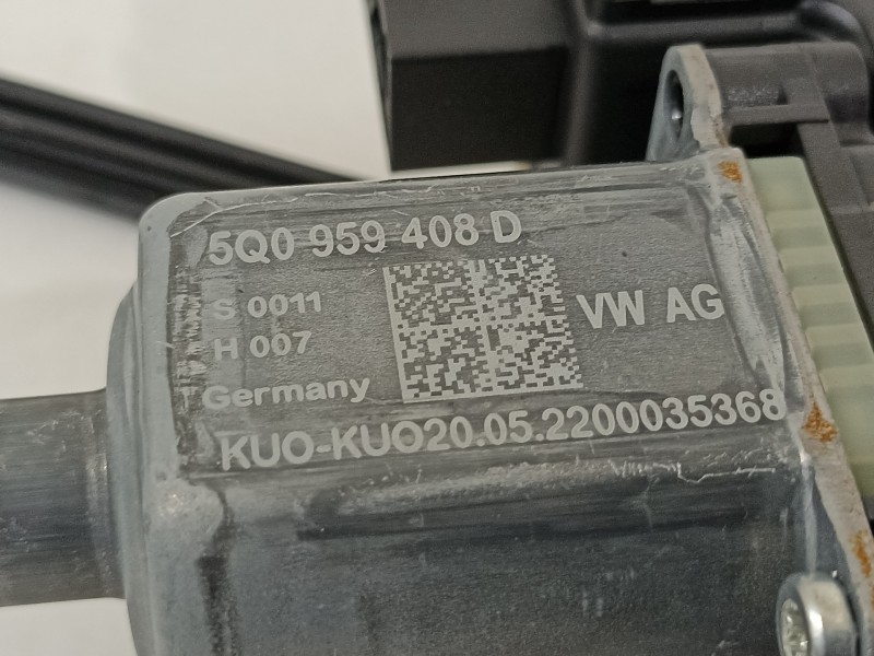 Recambio de elevalunas trasero derecho para seat arona xperience referencia OEM IAM 6F0839462C 5Q0959408D 