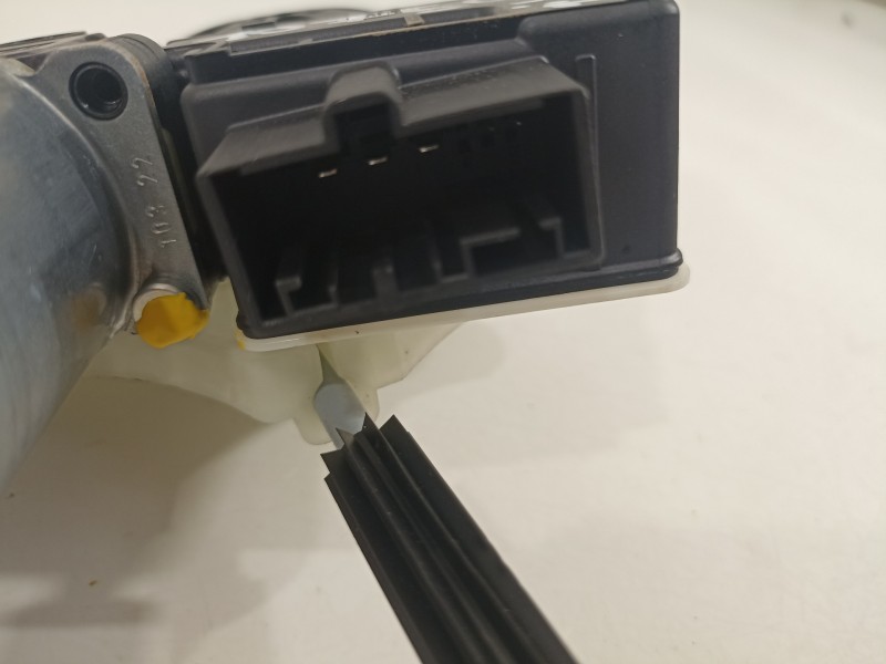 Recambio de elevalunas trasero izquierdo para seat arona xperience referencia OEM IAM 6F0839461C 5Q0959407D 