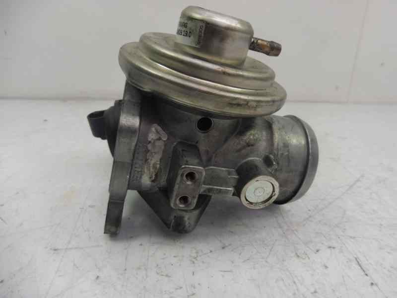Recambio de caja mariposa para volkswagen passat berlina (3b2) comfortline syncro / 4motion referencia OEM IAM 038129637B 724809