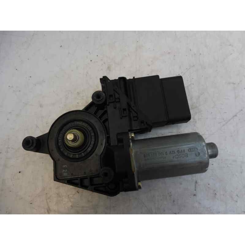 Recambio de motor elevalunas trasero derecho para volkswagen passat berlina (3b2) comfortline syncro / 4motion referencia OEM IA