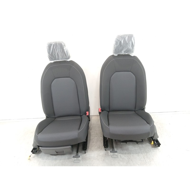 Recambio de juego asientos completo para seat arona xperience referencia OEM IAM   