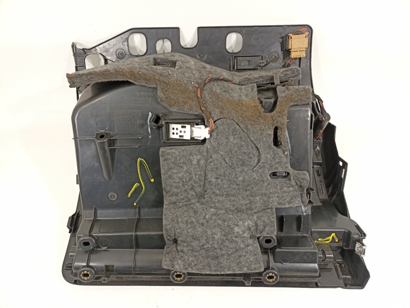 Recambio de guantera para audi a5 coupe (8t) referencia OEM IAM 8K1857104C  