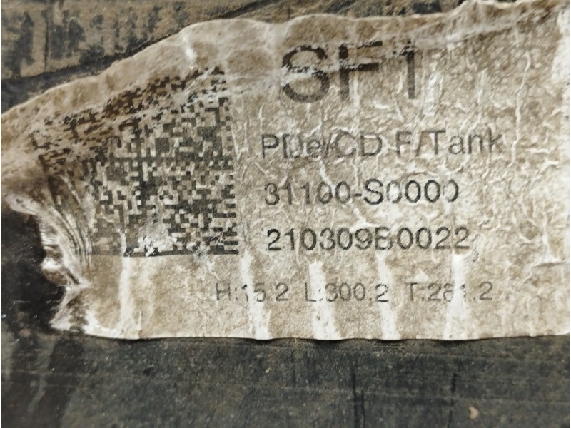 Recambio de deposito combustible para hyundai i30 (pd) n project c referencia OEM IAM 31171G4000 31100S0000 