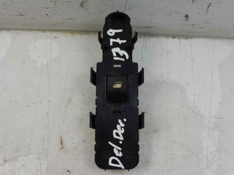 Recambio de mando elevalunas delantero derecho para citroën c4 coupe vtr plus referencia OEM IAM 8651468677  