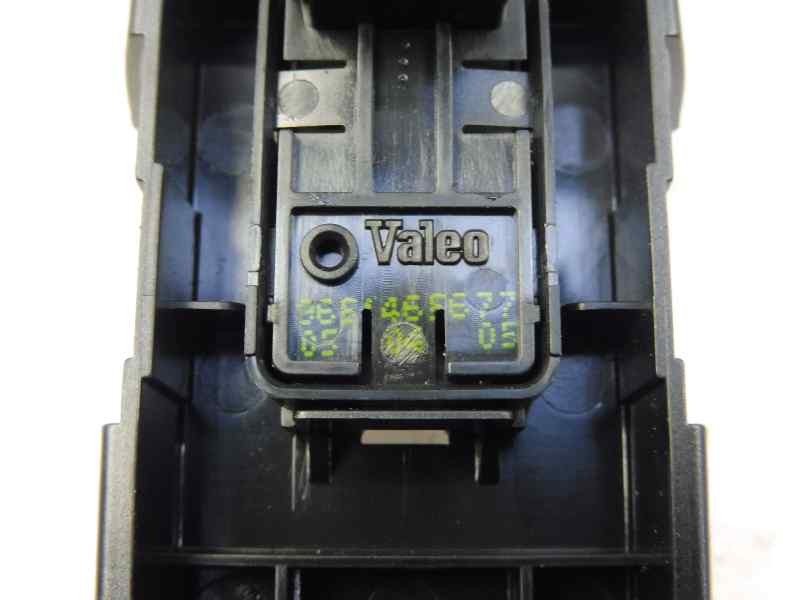Recambio de mando elevalunas delantero derecho para citroën c4 coupe vtr plus referencia OEM IAM 8651468677  