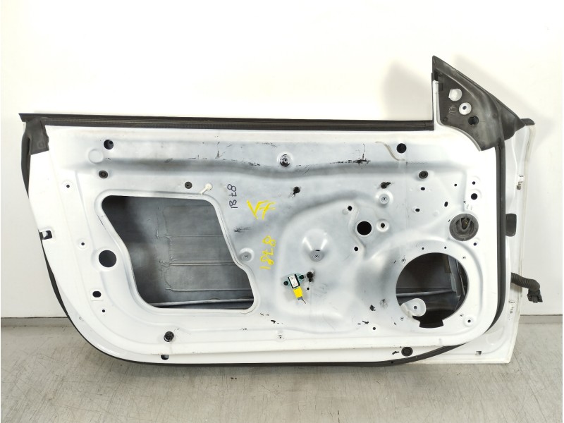Recambio de puerta delantera izquierda para audi a5 coupe (8t) referencia OEM IAM 8T0831311F  