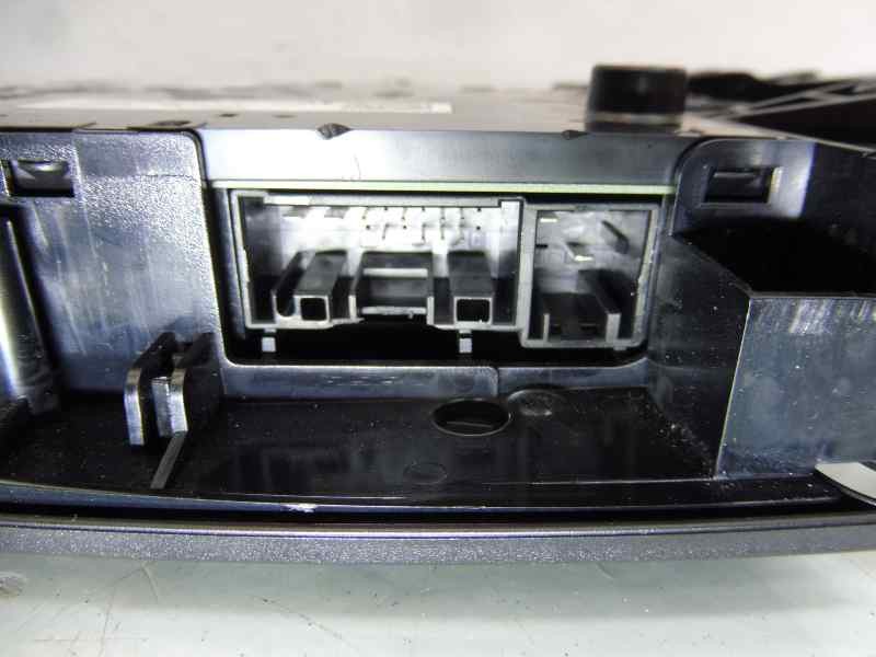 Recambio de mando multifuncion para bmw serie 4 coupe (f32) 420d referencia OEM IAM 1328012046 E3163713 9330039