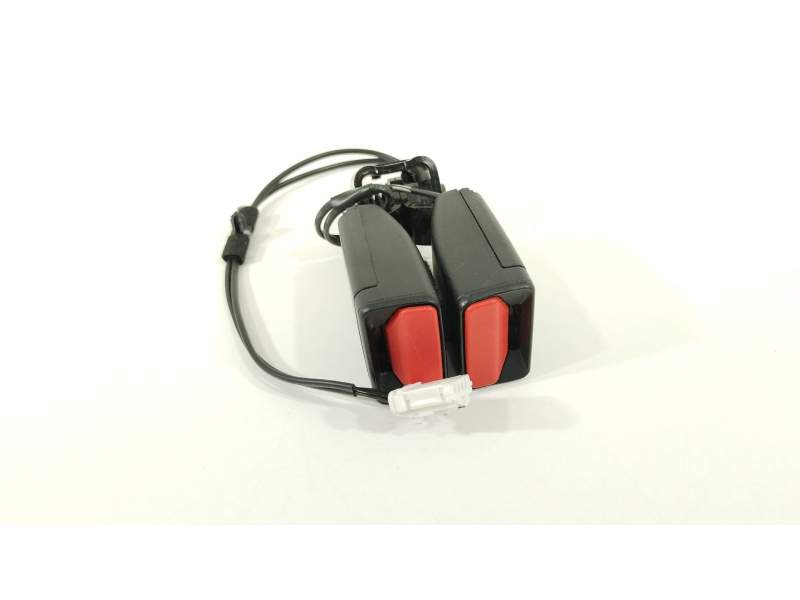 ENGANCHE CINTURON TRASERO IZQUIERDO 8976J9 