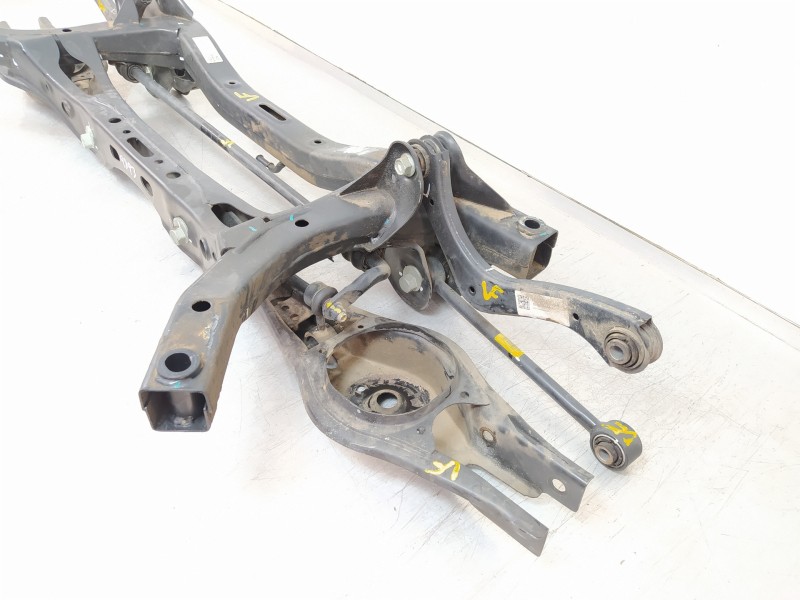 Recambio de puente trasero para hyundai i30 (pd) n project c referencia OEM IAM 55410G4AA0  