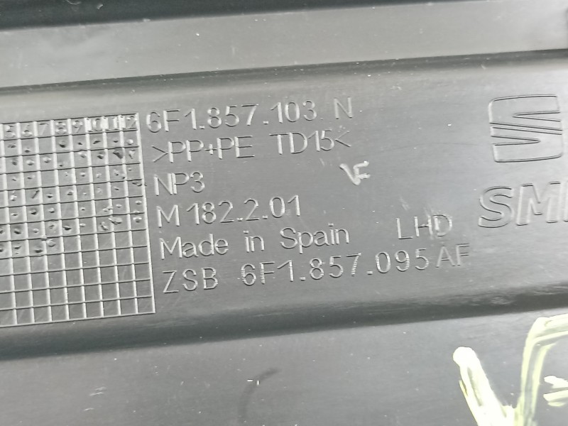Recambio de guantera para seat arona xperience referencia OEM IAM 6F1857103N  