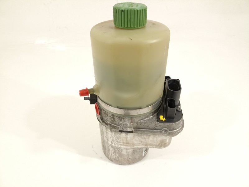 Recambio de bomba direccion para volkswagen polo (6r1) advance referencia OEM IAM 6R0423156A  