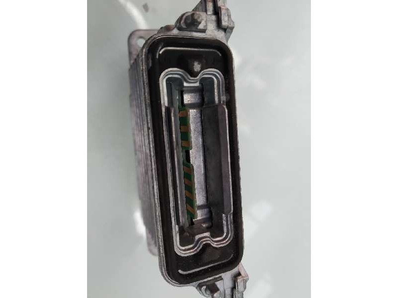 Recambio de centralita faros xenon para ford c-max (ceu) titanium referencia OEM IAM 89089352  