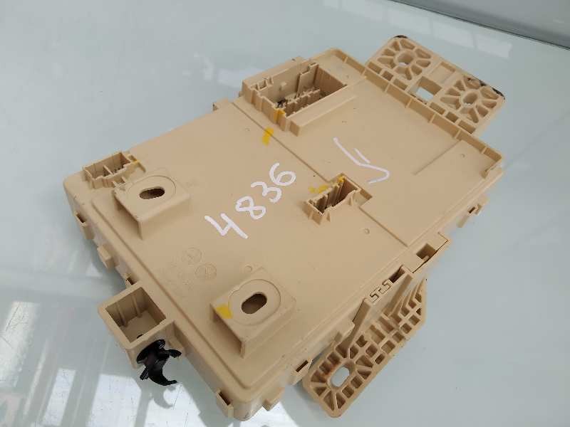 Recambio de caja reles / fusibles para hyundai i30 (pd) n performance referencia OEM IAM 91950S0010  