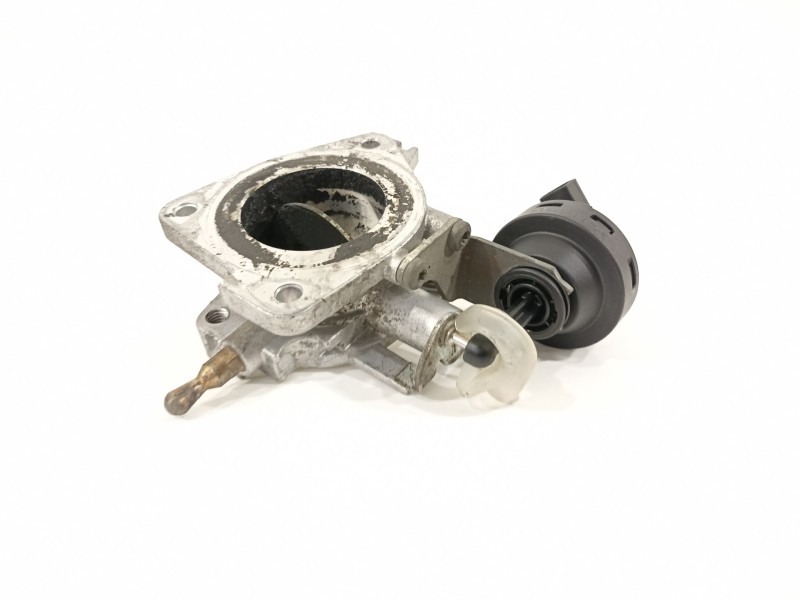 Recambio de caja mariposa para alfa romeo gt (125) 1.9 jtd 16v 150/ progression referencia OEM IAM 46823851  