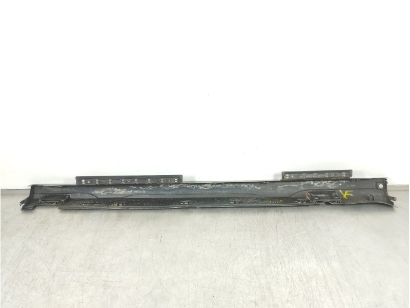 Recambio de faldon lateral para seat altea xl (5p5) freetrack referencia OEM IAM 5P8853854  