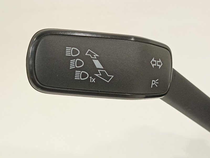 Recambio de mando intermitentes para seat arona xperience referencia OEM IAM 2Q0953521S 2QC953502 