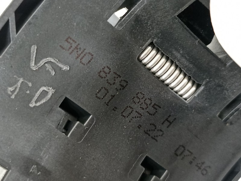 Recambio de maneta exterior trasera derecha para seat arona xperience referencia OEM IAM 5N0839885H 5G0837206N 7N0837017B