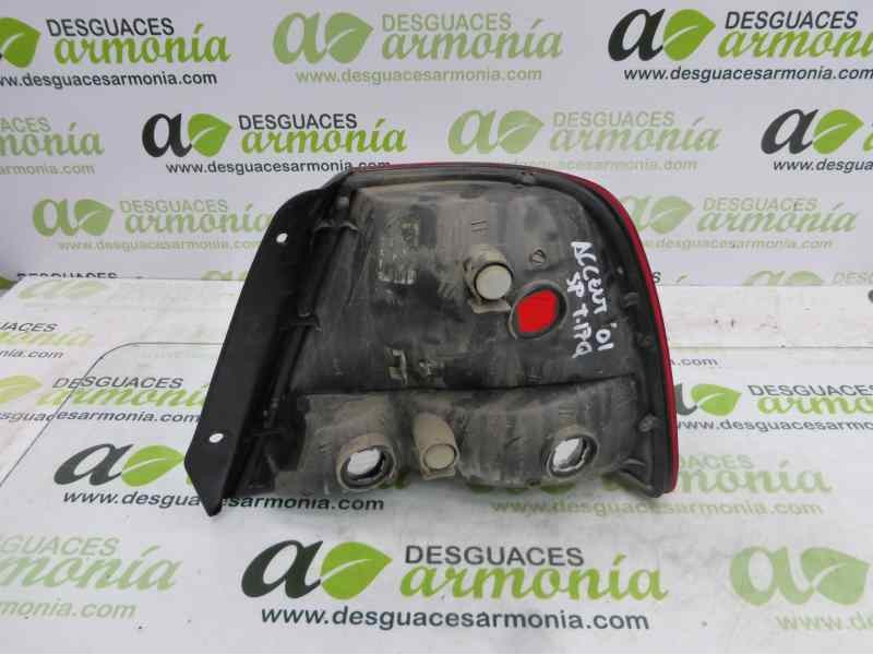 Recambio de piloto trasero izquierdo para hyundai accent (lc) crdi gl referencia OEM IAM 9240125220  