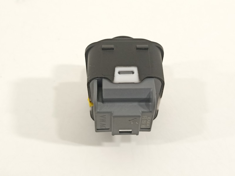 Recambio de mando retrovisor para seat arona xperience referencia OEM IAM 6F0959565  