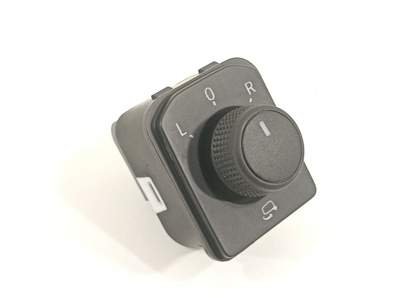 Recambio de mando retrovisor para seat arona xperience referencia OEM IAM 6F0959565  