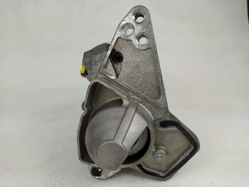 Recambio de motor arranque para renault captur dynamique referencia OEM IAM 233007970R  