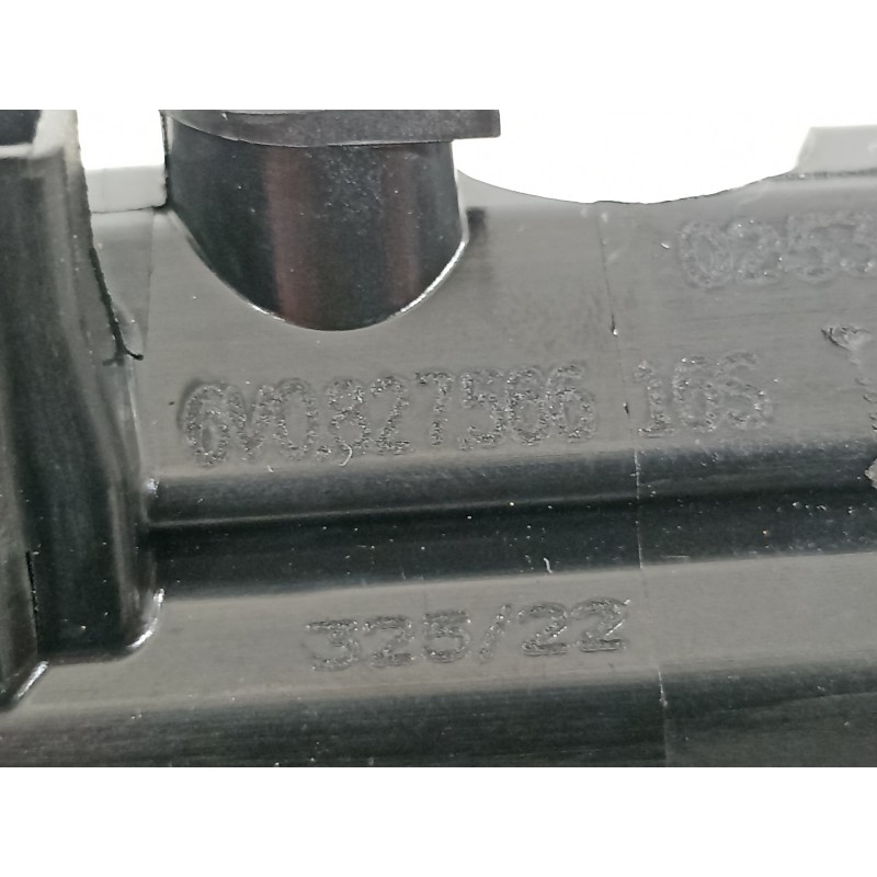 Recambio de maneta exterior porton para seat arona xperience referencia OEM IAM 6V082756617S  