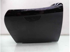 Recambio de guantera para renault captur dynamique referencia OEM IAM 685003033R  