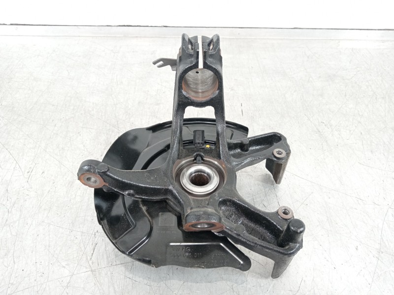 Recambio de mangueta delantera izquierda para seat arona xperience referencia OEM IAM 2Q0407255AD  