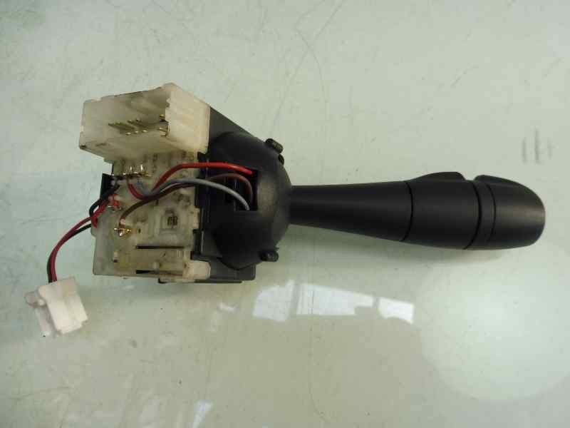 Recambio de mando luces para renault captur dynamique referencia OEM IAM 255675887R  