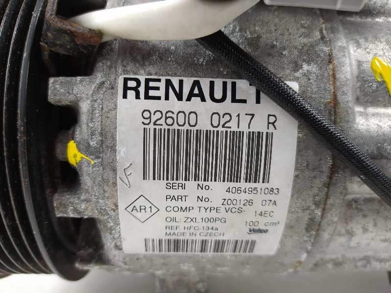 Recambio de compresor aire acondicionado para renault captur dynamique referencia OEM IAM 926000217R  