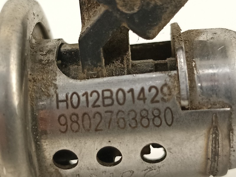 Recambio de inyector para citroën c3 collection referencia OEM IAM 9802763880  