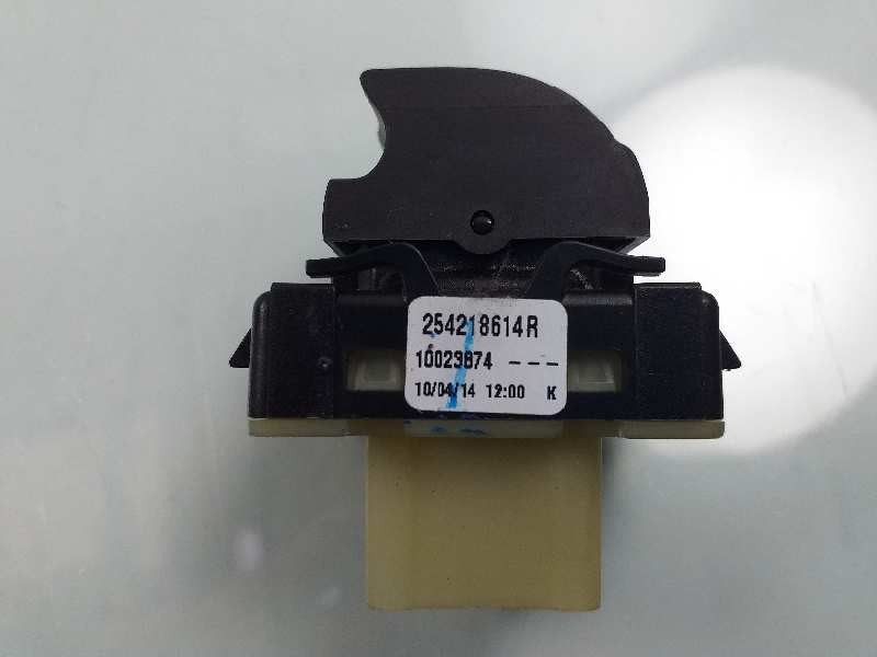 Recambio de mando elevalunas trasero derecho para renault captur dynamique referencia OEM IAM 254218614R  