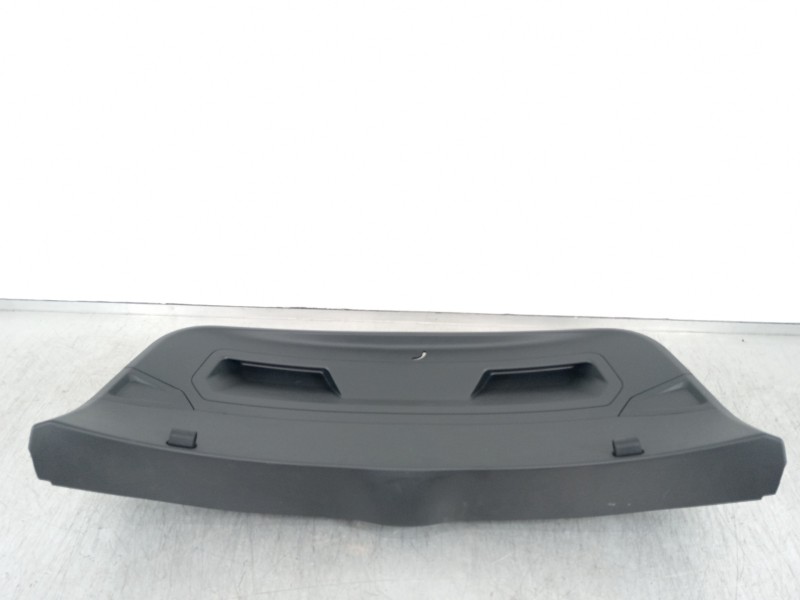 Recambio de moldura para seat arona xperience referencia OEM IAM 6F9867601  