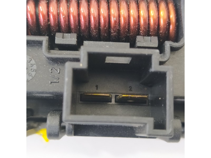 Recambio de resistencia calefaccion para audi a5 coupe (8t) referencia OEM IAM 8T0820521 A2469064100 F011500106