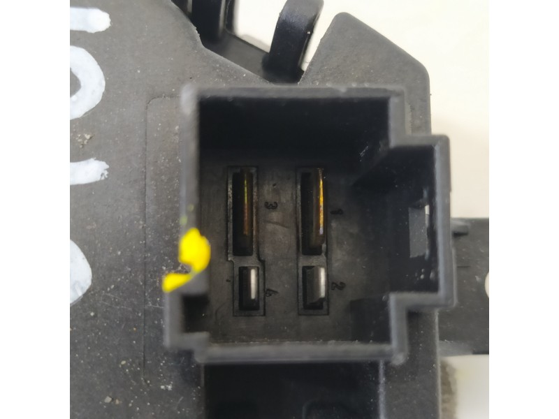 Recambio de resistencia calefaccion para audi a5 coupe (8t) referencia OEM IAM 8T0820521 A2469064100 F011500106