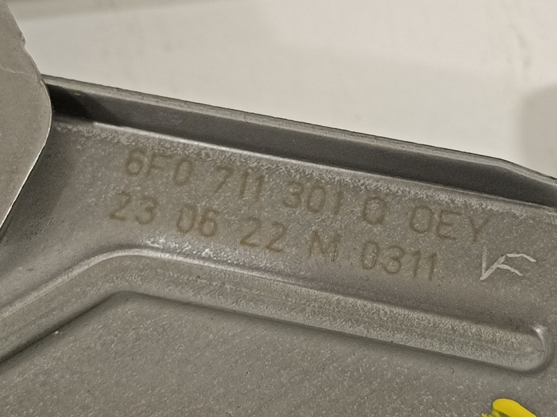 Recambio de palanca freno de mano para seat arona xperience referencia OEM IAM 6F0711301Q  