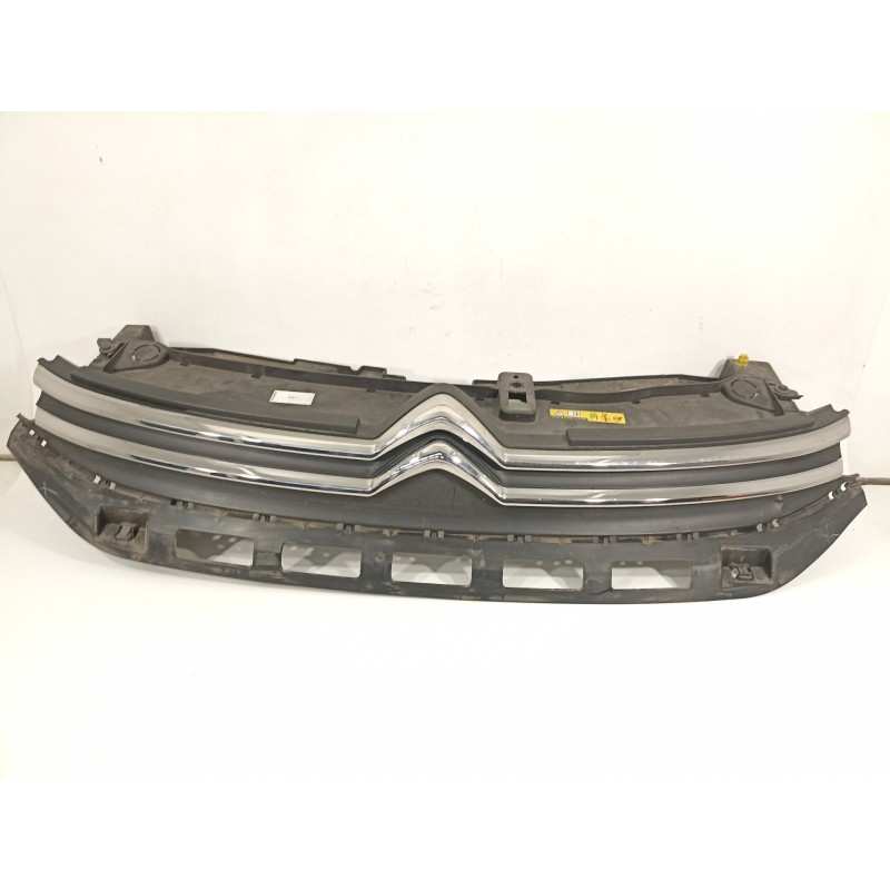 Recambio de rejilla delantera para citroën c3 collection referencia OEM IAM 9812063477  