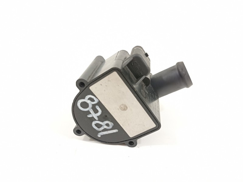 Recambio de bomba agua para audi a5 coupe (8t) referencia OEM IAM 06H121601K  
