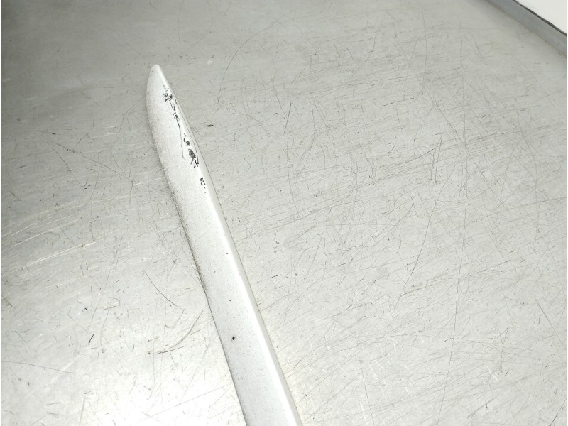 Recambio de faldon lateral para audi a5 coupe (8t) referencia OEM IAM 8T0854931  